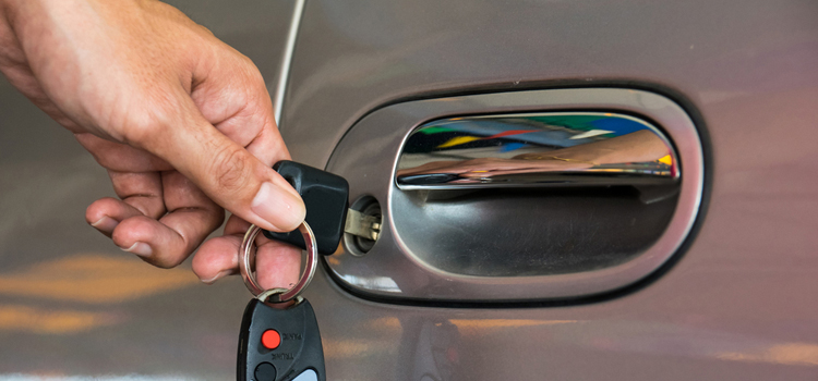 Car door lock repair in Garden Acres